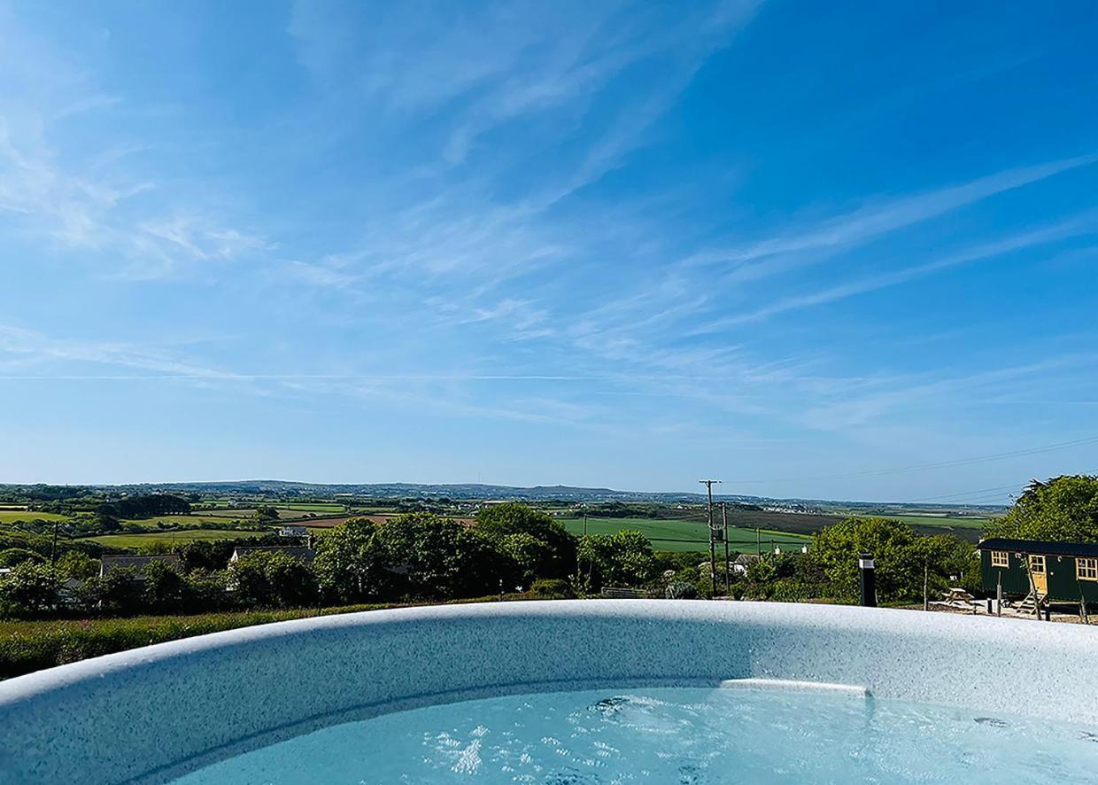 Beacon Country House Hotel & Luxury Shepherd Huts St Agnes  Bagian luar foto
