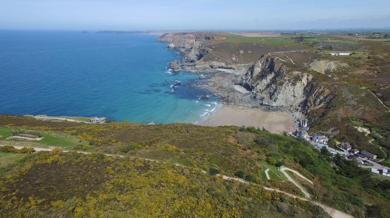 Beacon Country House Hotel & Luxury Shepherd Huts St Agnes  Bagian luar foto